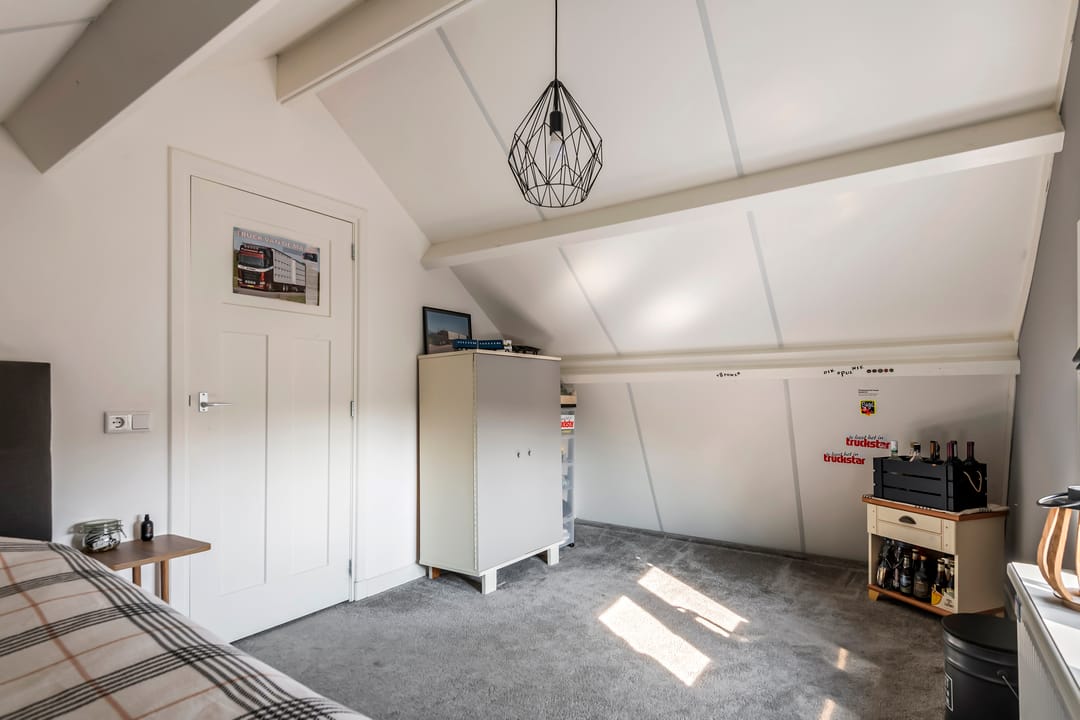 Foto 28 van Poppelenburgerstraat 48