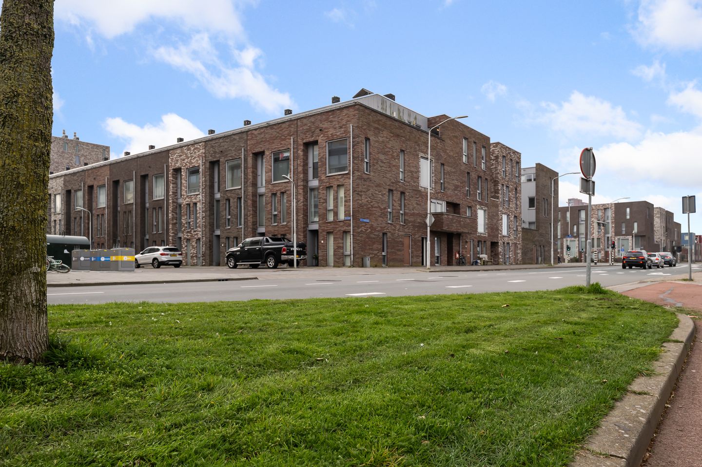 Foto 1 van Bermuda 57