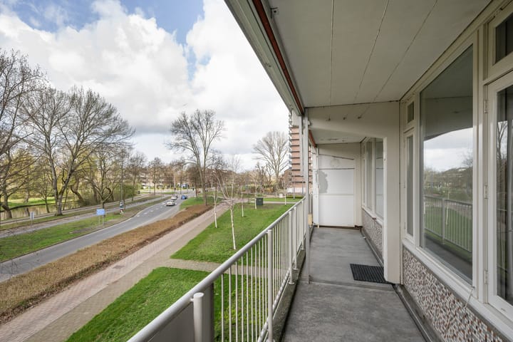 Foto 5 van Bachplein 233