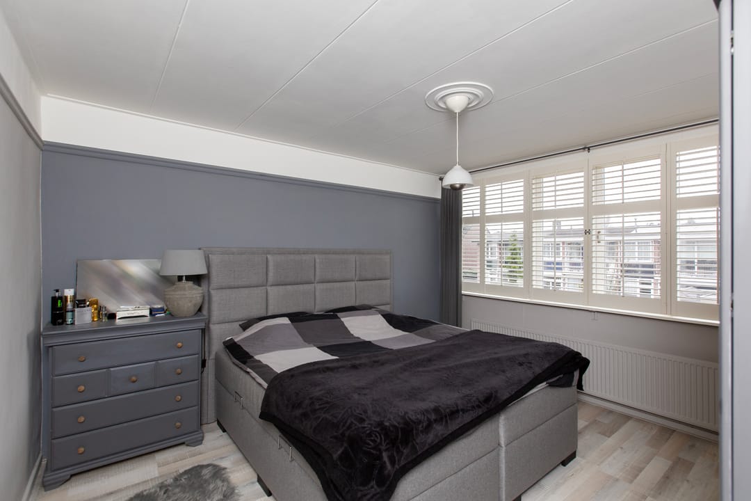 Photo 17 of Jan van de Cappellestraat 12