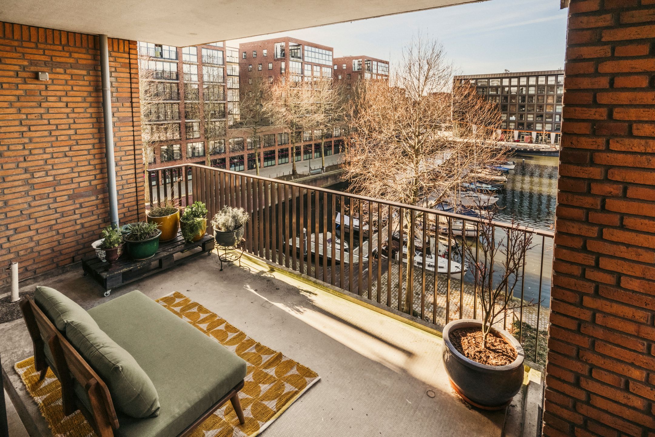 Spacious corner apartment with harbor views in IJburg — 12