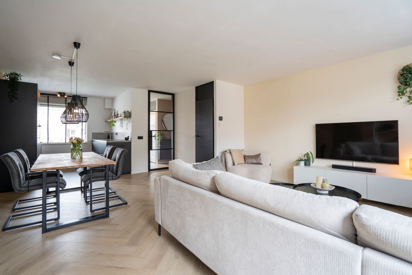 Foto 10 van Copierlaan 38