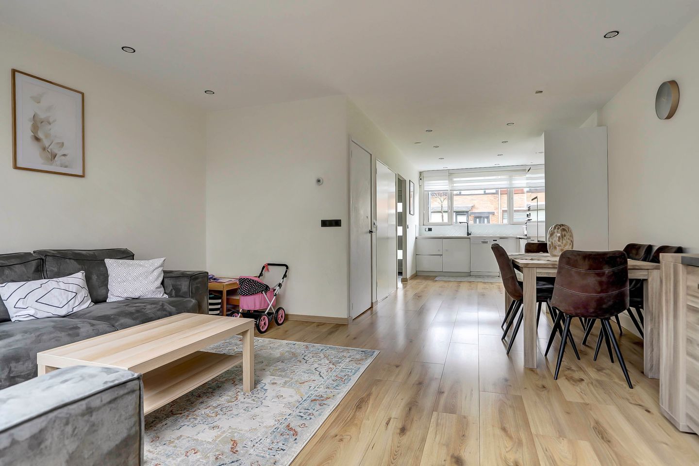 Modern terraced house with 3 bedrooms in child-friendly Zaandam neighborhood — 14