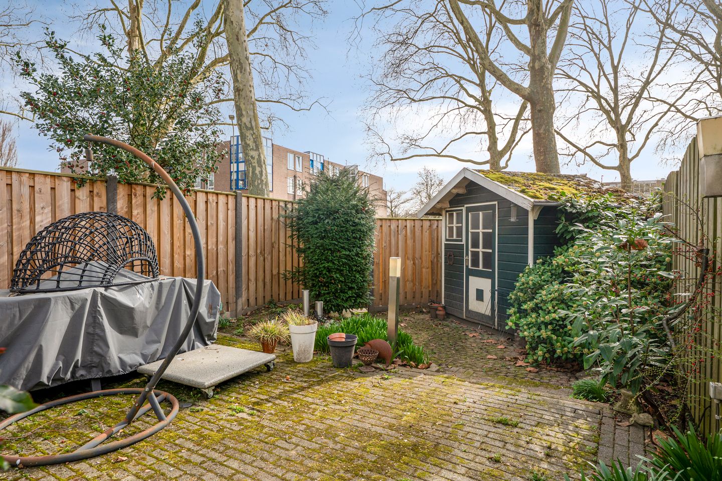 Ready-to-move-in terraced house with garage and enclosed garden in Geleen-Noord — 25