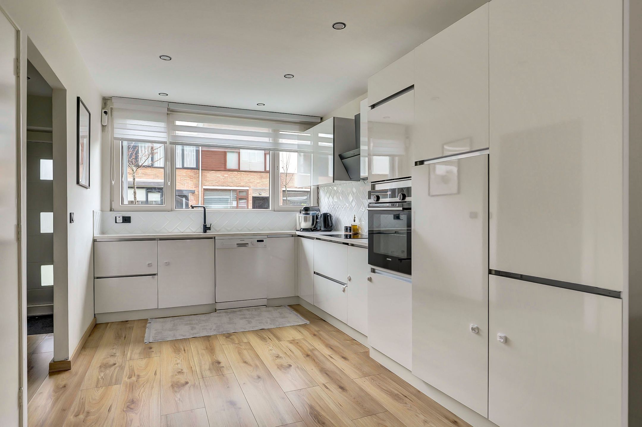 Modern terraced house with 3 bedrooms in child-friendly Zaandam neighborhood — 15