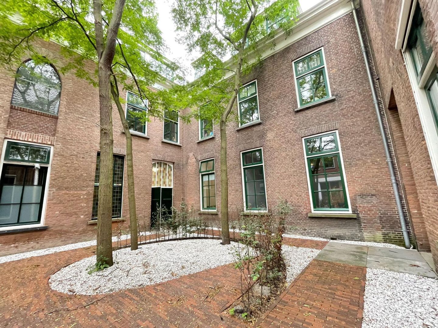 Foto 25 van Rhijngeesterstraatweg 40-J