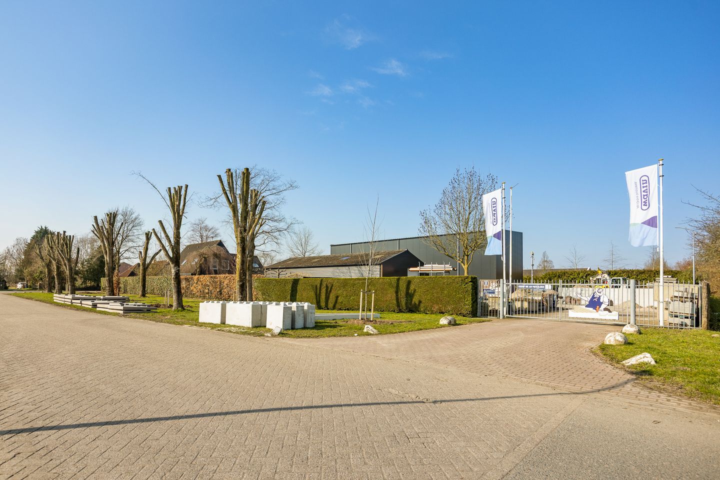 Bekijk foto 2 van Prieelvogelweg 2