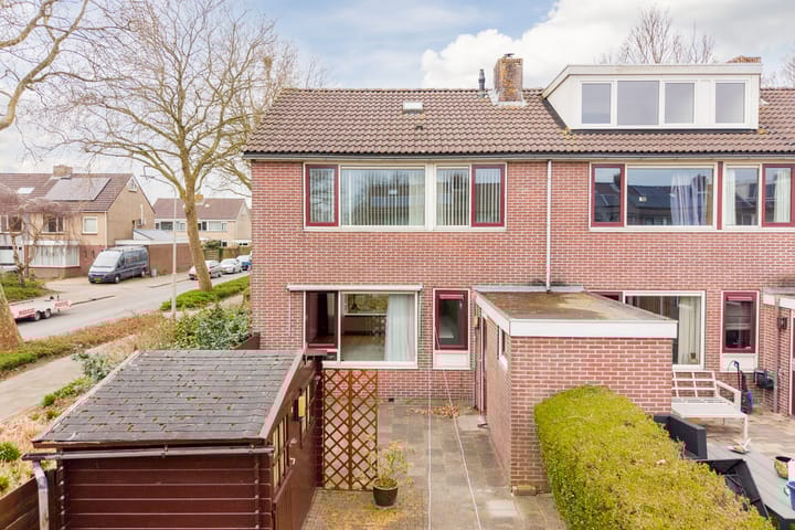 Photo 2 of Regthuisstraat 2