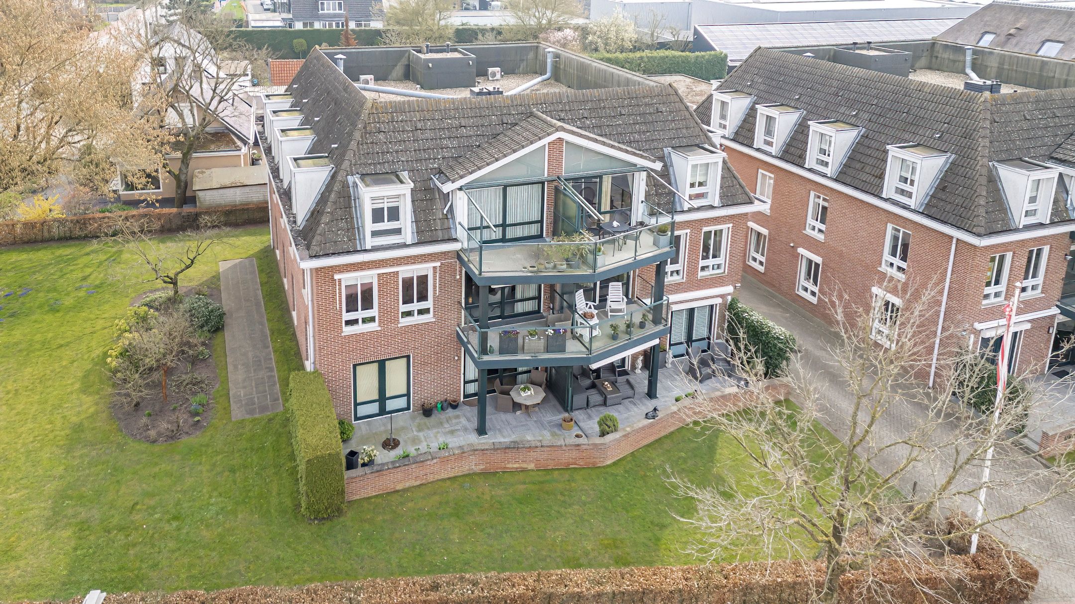 Foto 45 van Rijksstraatweg 37-D