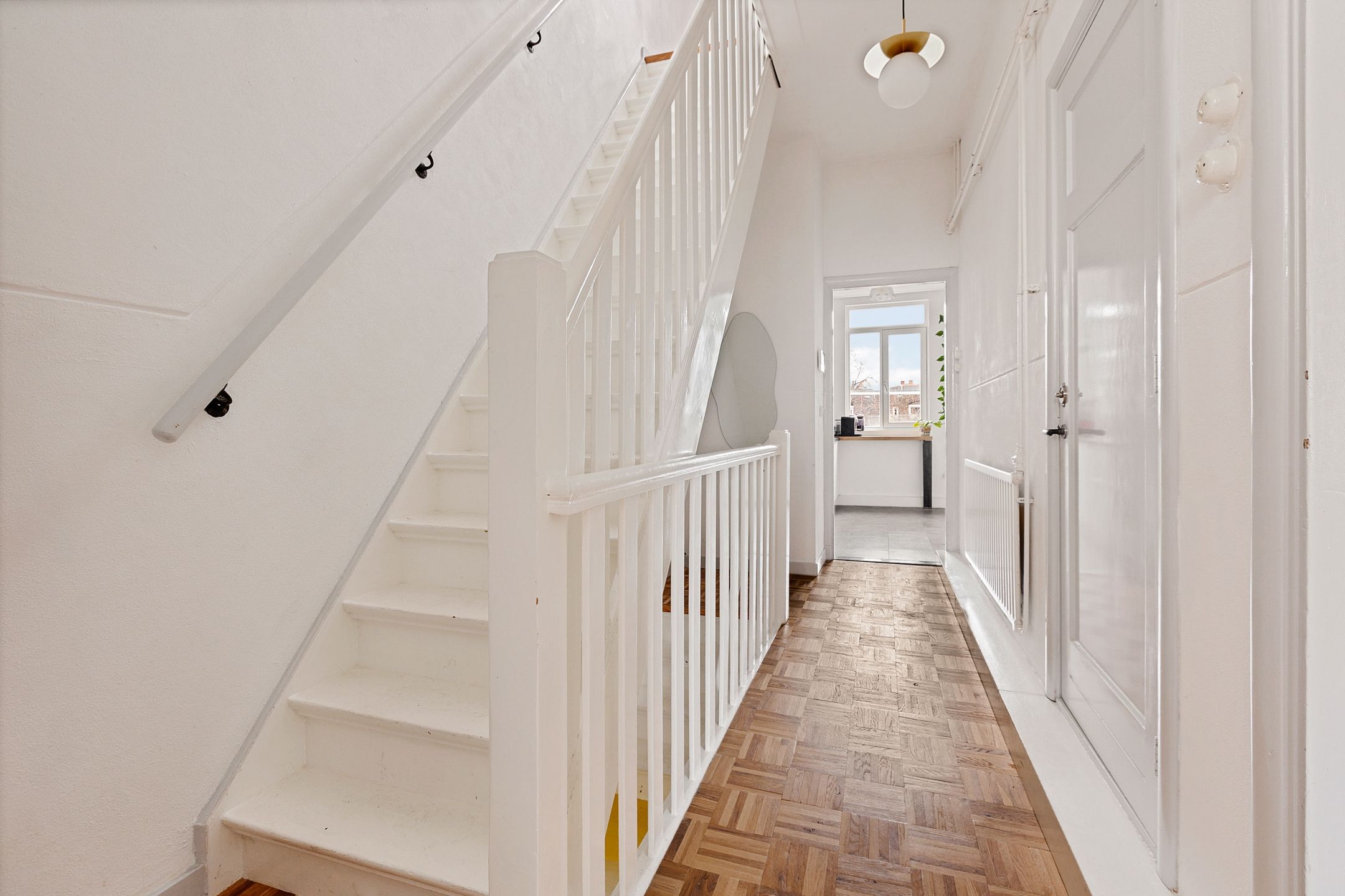 Foto 9 van Guldenvliesstraat 7