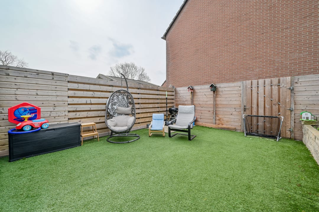 Renovated Terraced House with Garden Room and Southwest Garden — 28