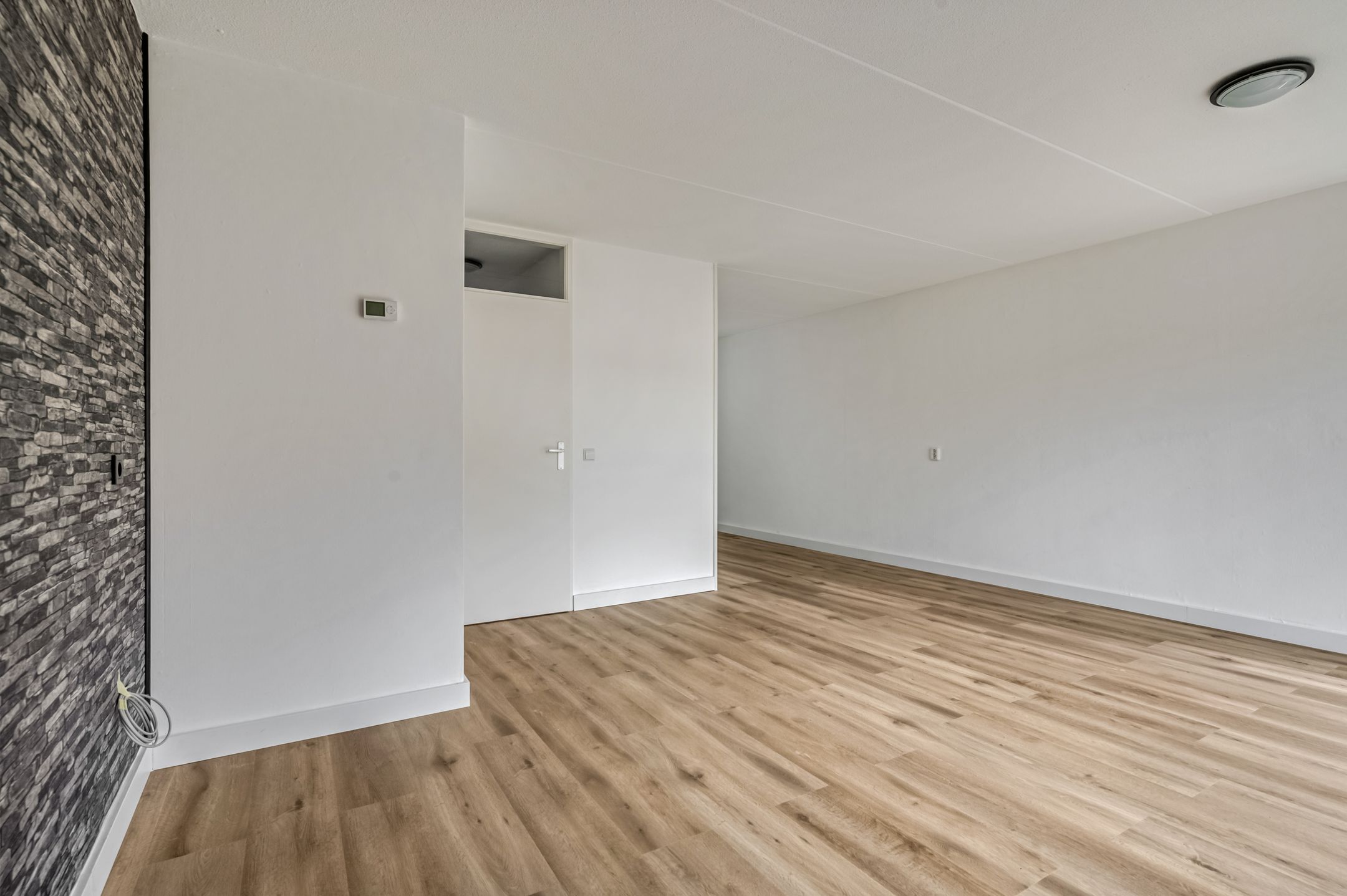 Photo 6 of Henriette Roland Holststraat 26