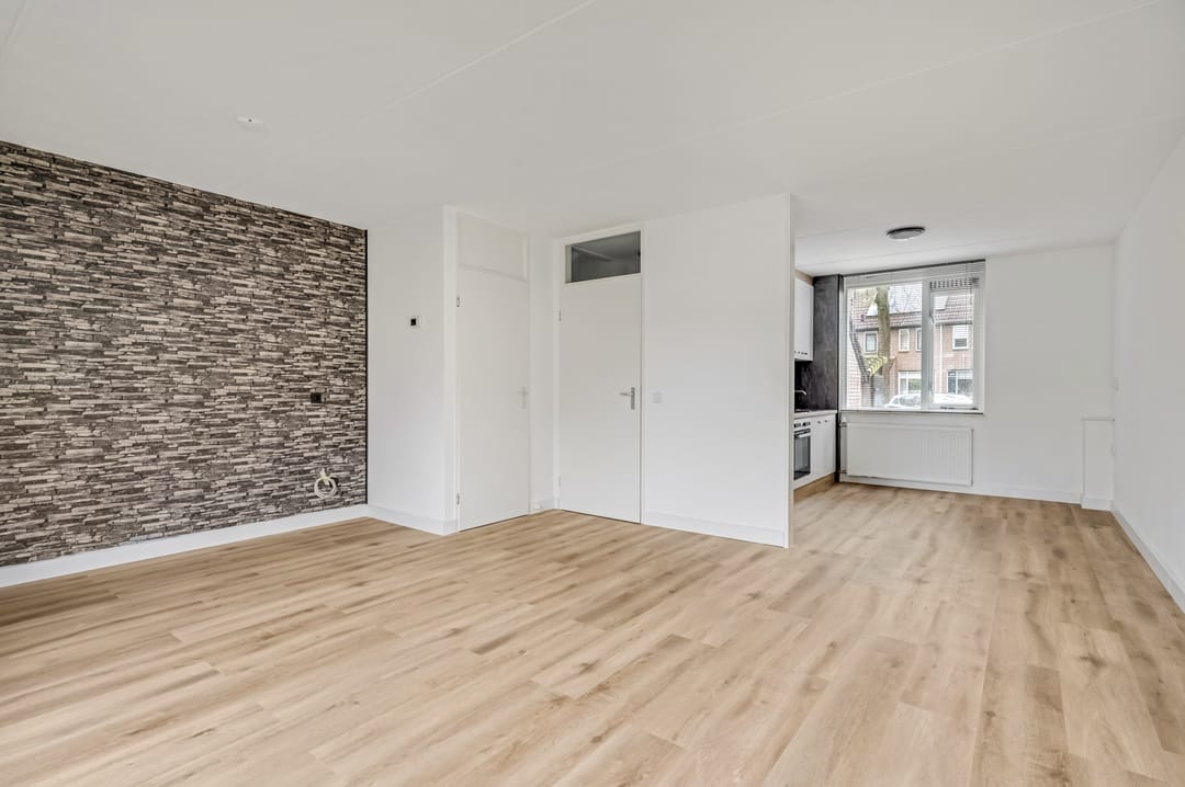 Photo 7 of Henriette Roland Holststraat 26