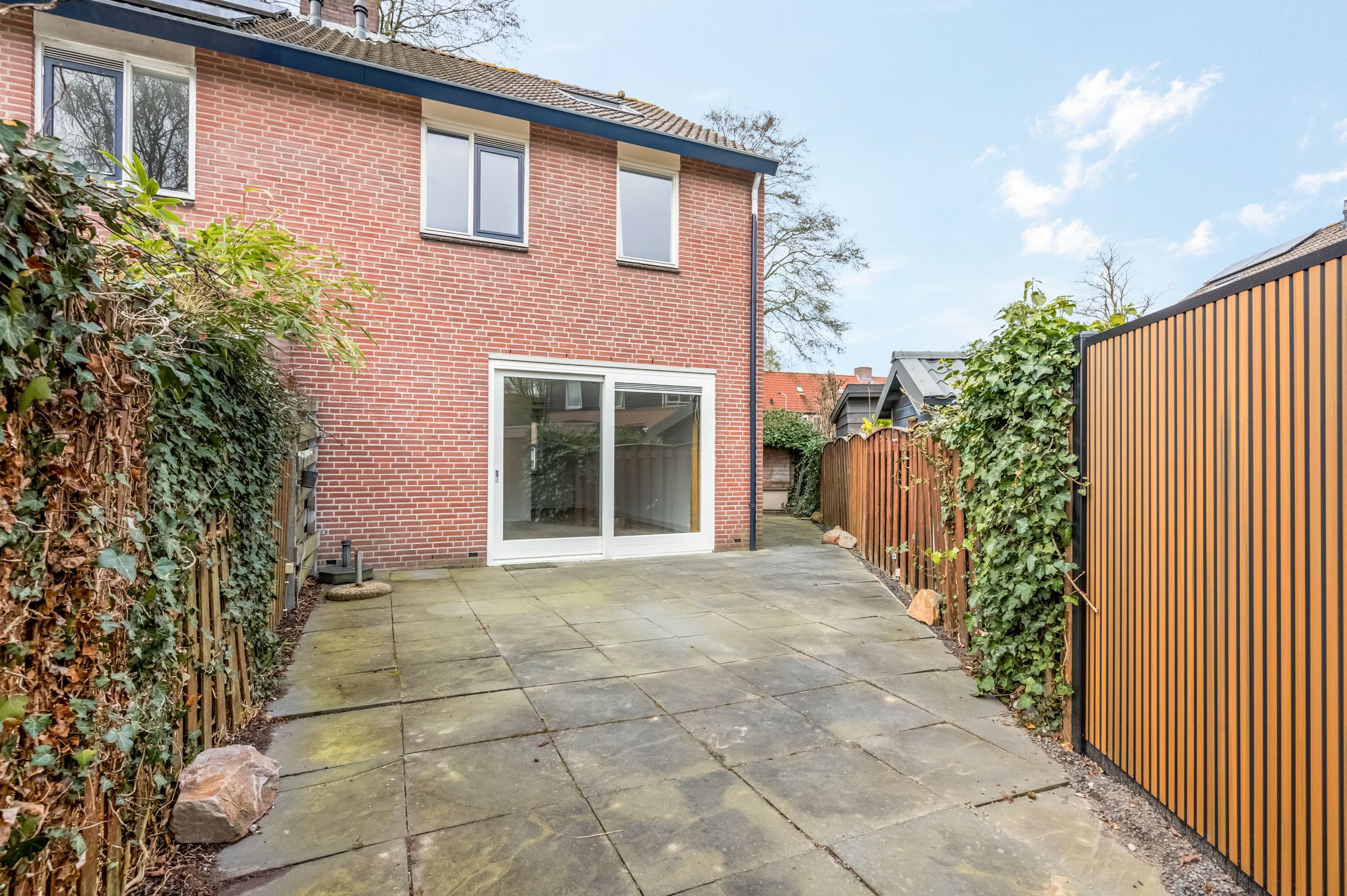 Photo 12 of Henriette Roland Holststraat 26