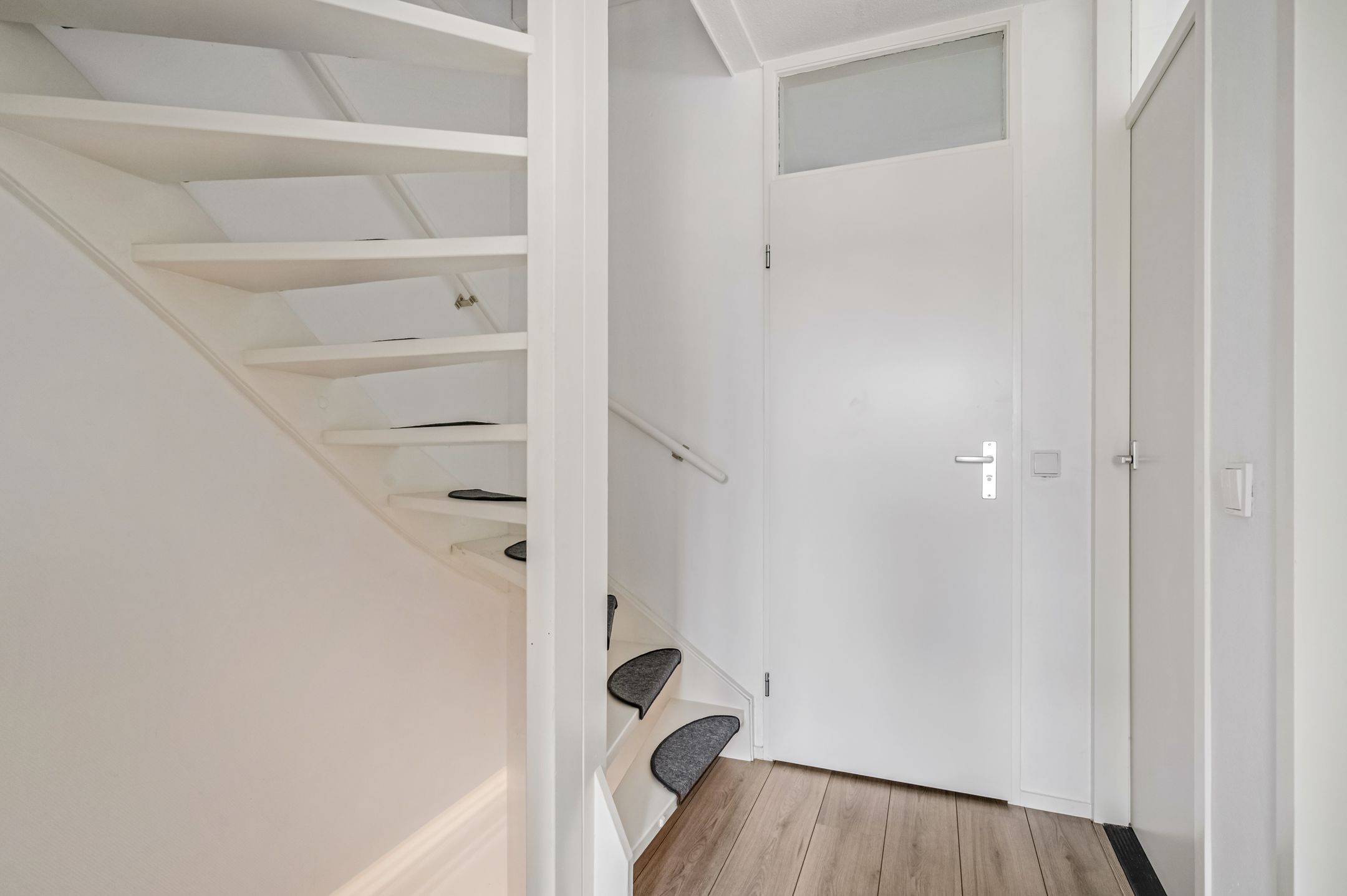 Photo 21 of Henriette Roland Holststraat 26