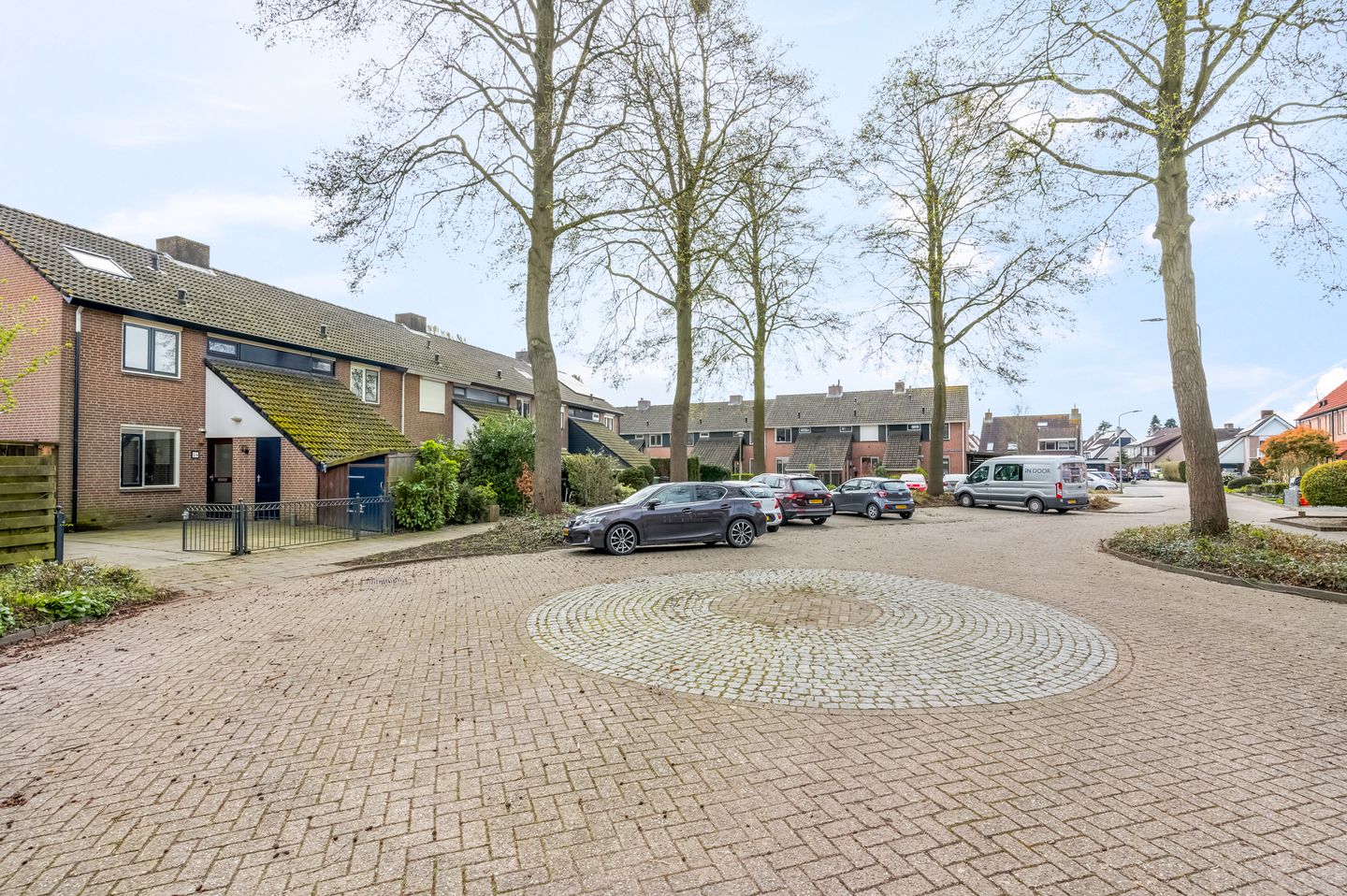 Photo 25 of Henriette Roland Holststraat 26