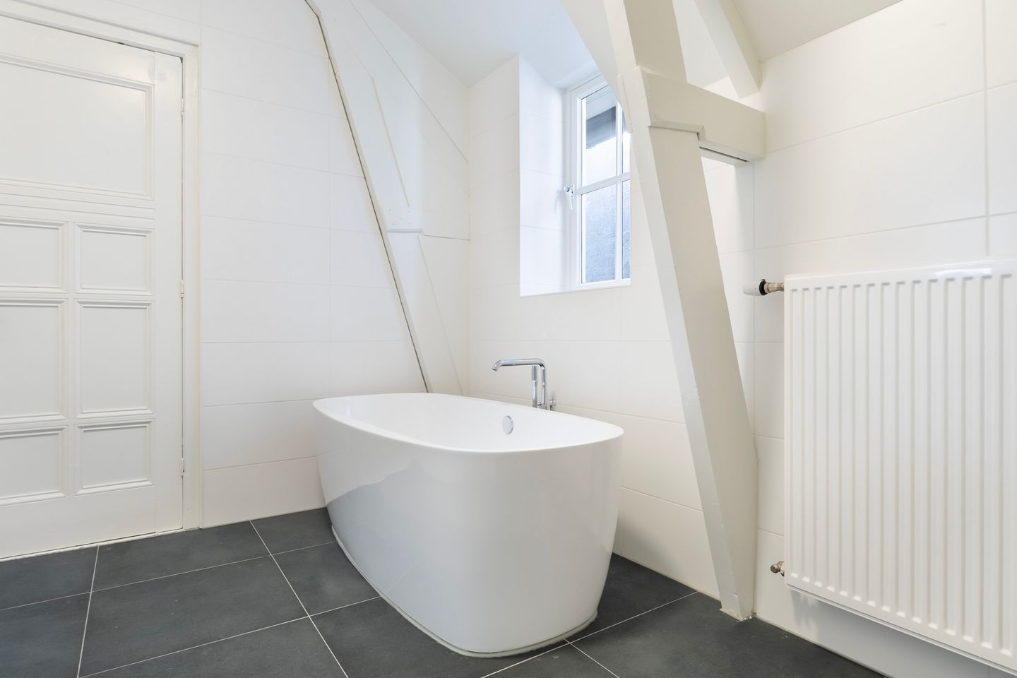 Foto 34 van Gysbert Japicxstraat 44