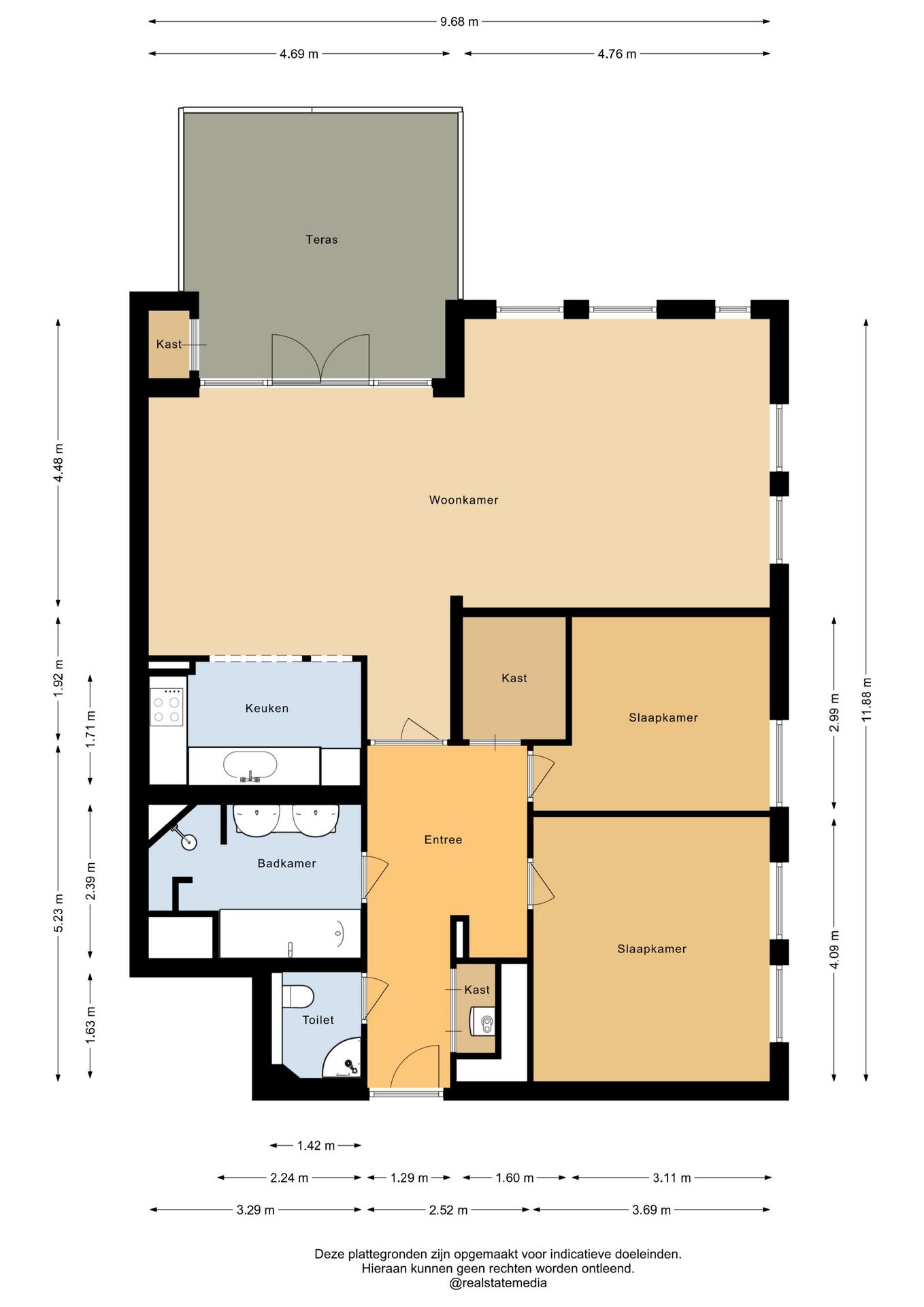 Spacious apartment with sunny southwest balcony and private parking in Heerlen-Zuid — 27