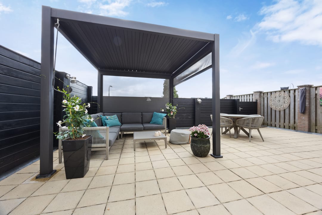 Spacious Maisonnette with Four Bedrooms Near Drunen Center — 22