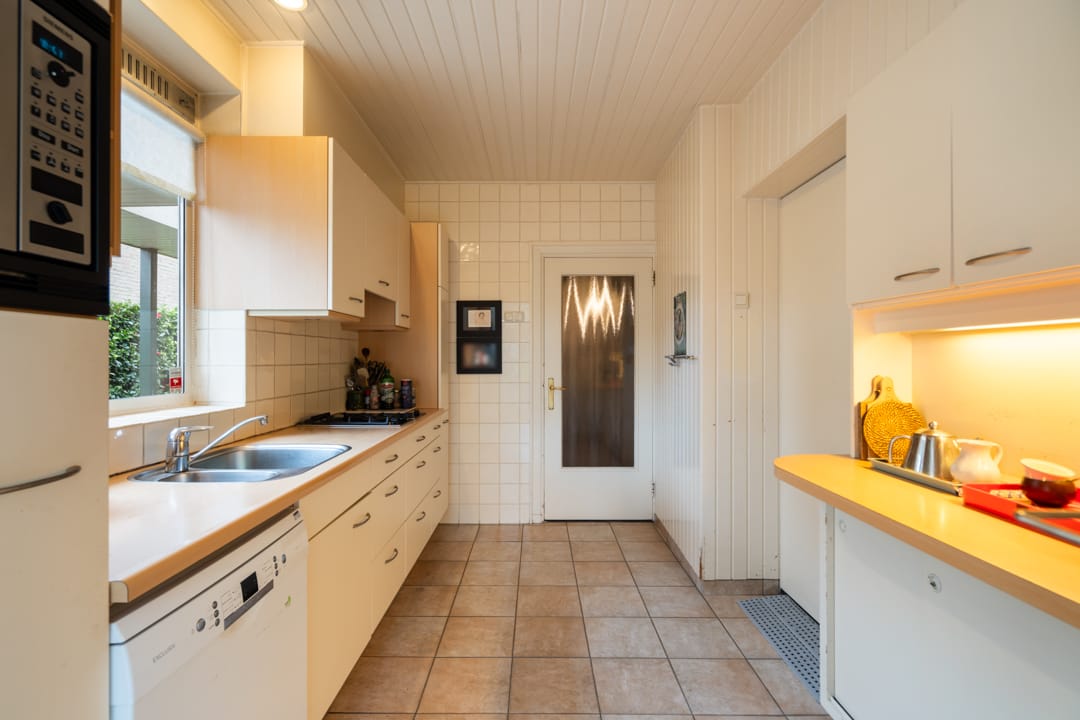 Spacious character semi-detached home with private city garden in Weert center — 22