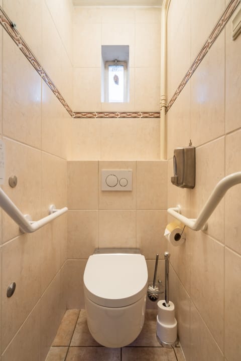 Spacious character semi-detached home with private city garden in Weert center — 25