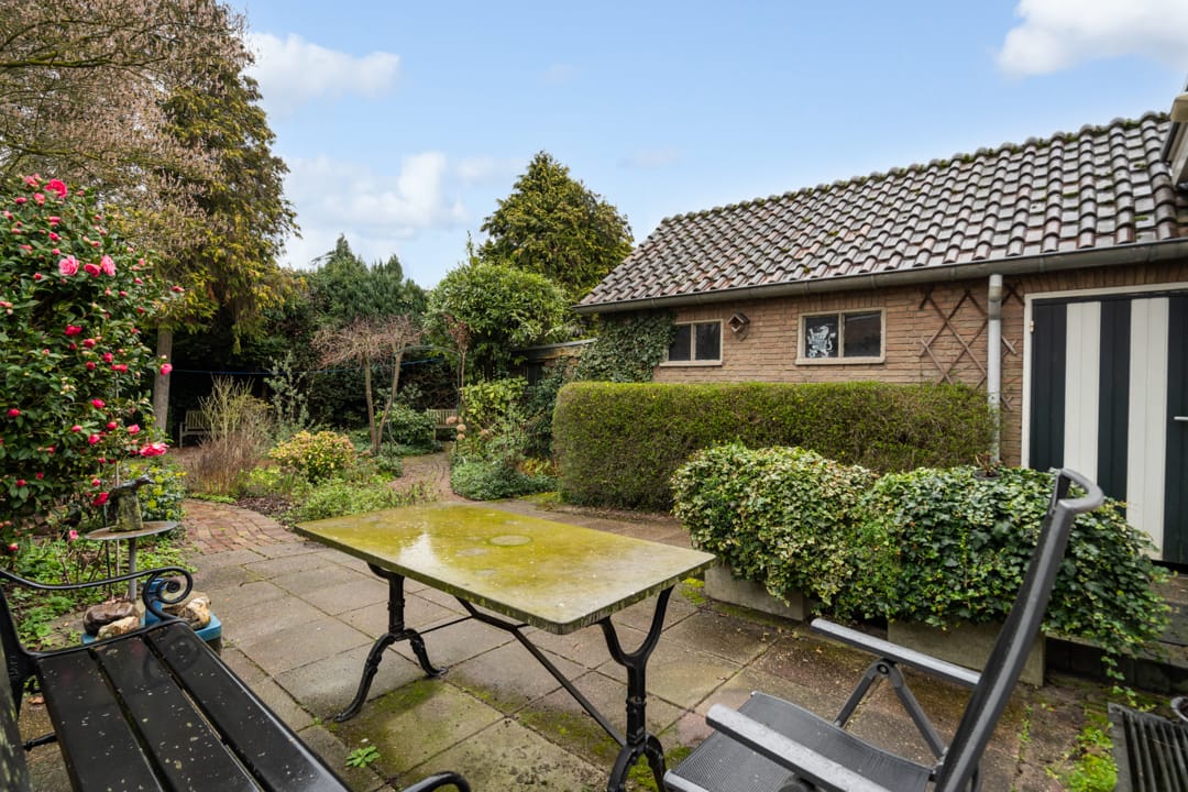 Spacious character semi-detached home with private city garden in Weert center — 43