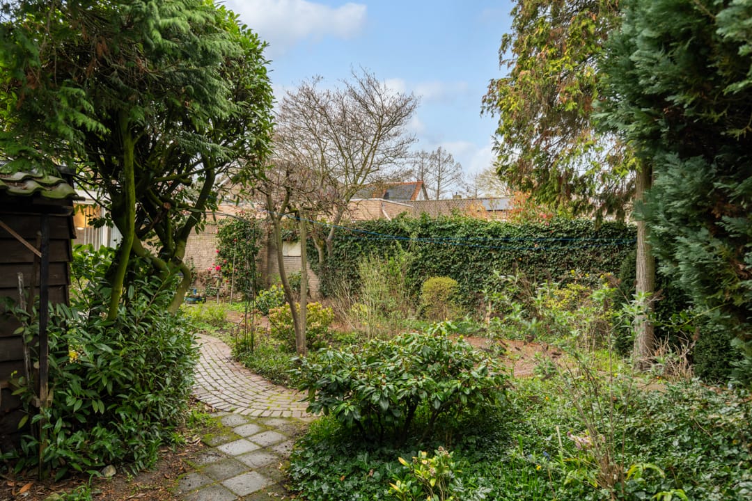 Spacious character semi-detached home with private city garden in Weert center — 48