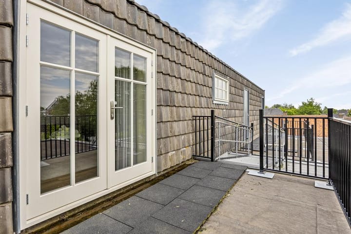 Photo 4 of Rijkesluisstraat 6-C