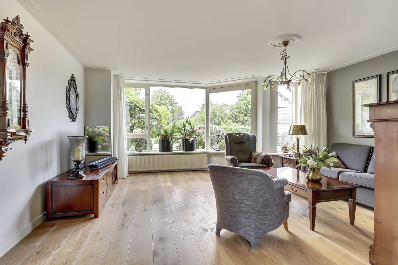 Foto 3 van Zwanebloem 16