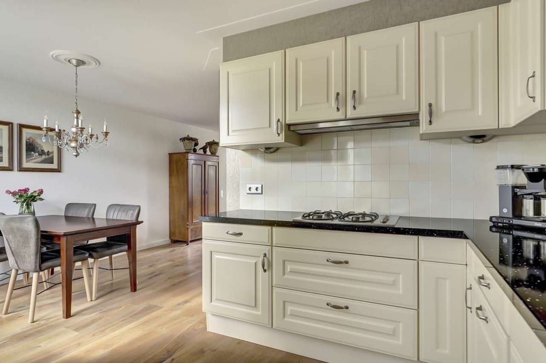 Foto 7 van Zwanebloem 16