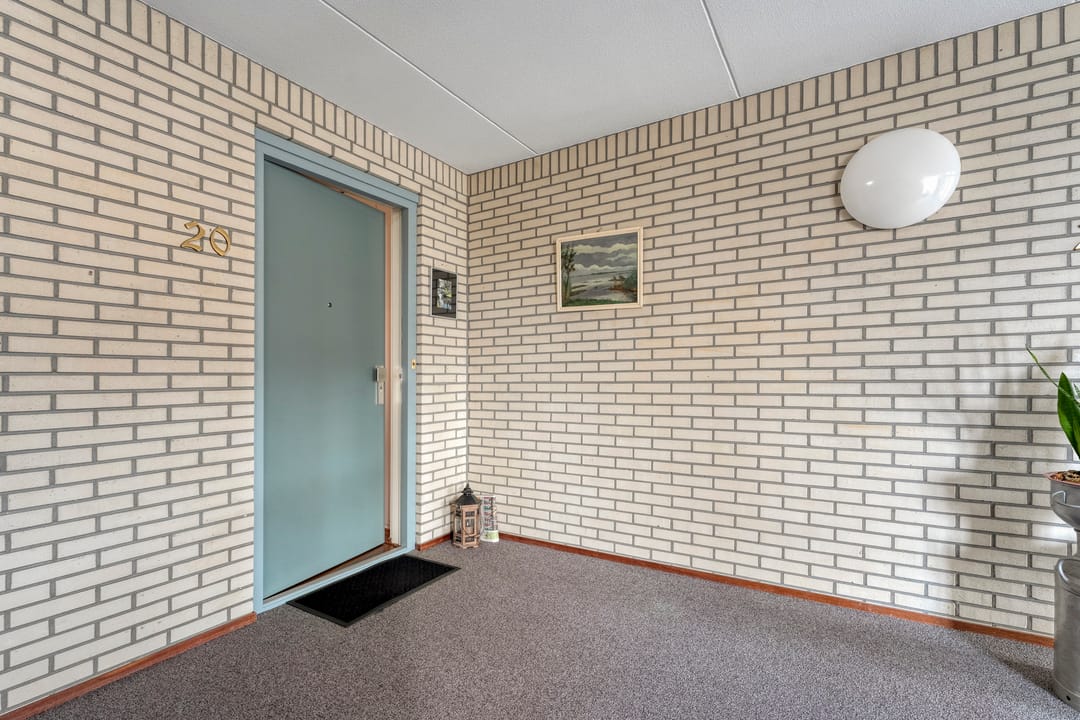 Foto 11 van Gentiaan 20