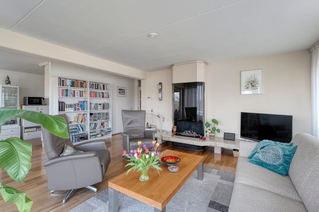 Foto 16 van Gentiaan 20