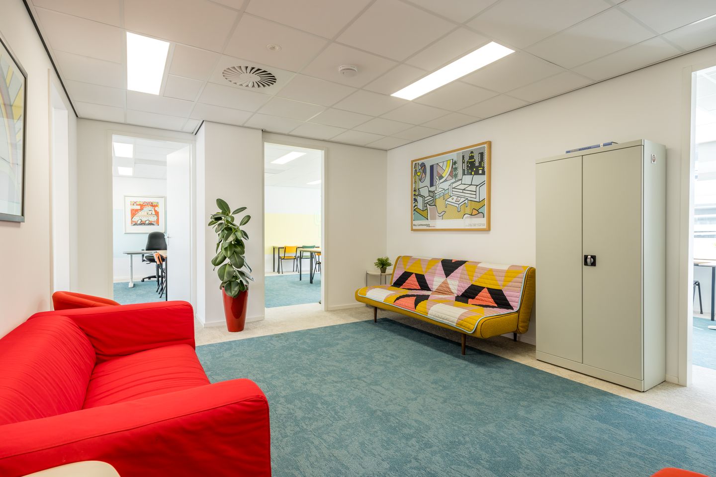 View photo 4 of Burgemeester Reigerstraat 55