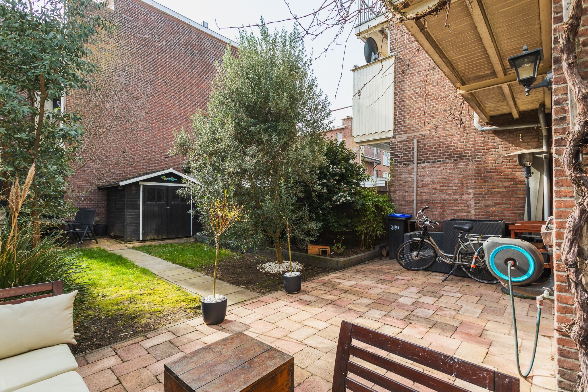 Foto 18 van Mient 16