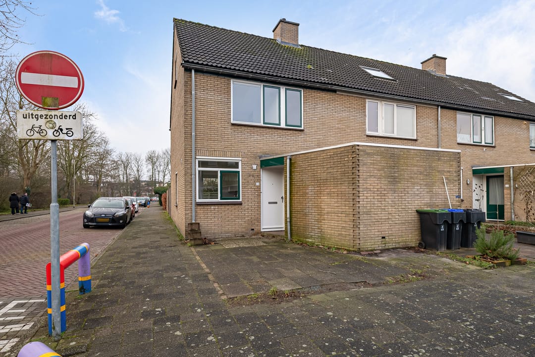 Foto 37 van Rozemarijntuin 24