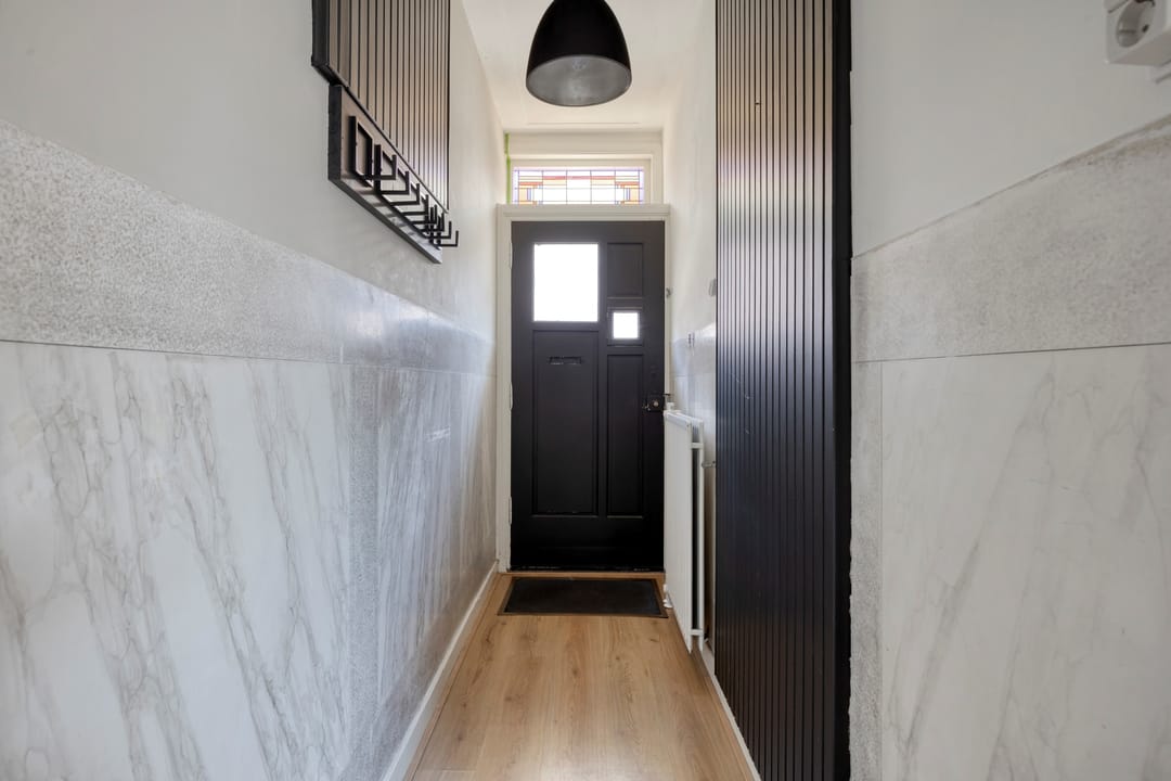 Photo 7 of Madeliefstraat 21