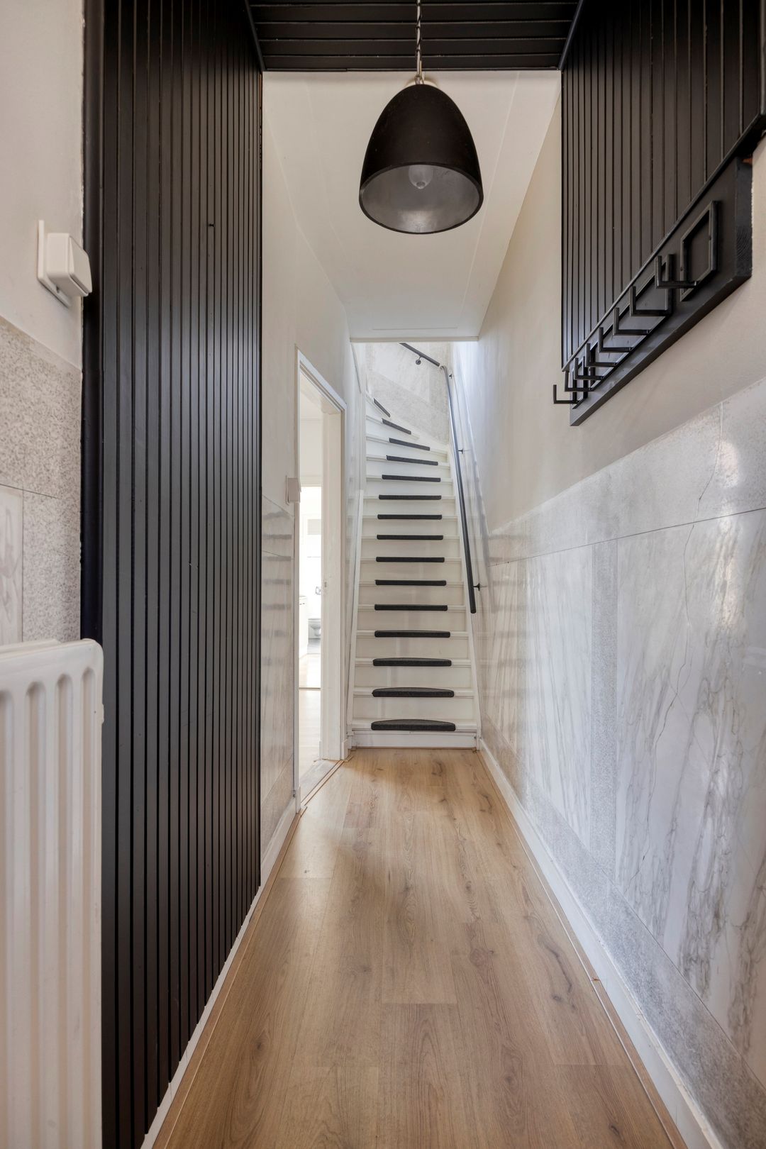 Photo 8 of Madeliefstraat 21