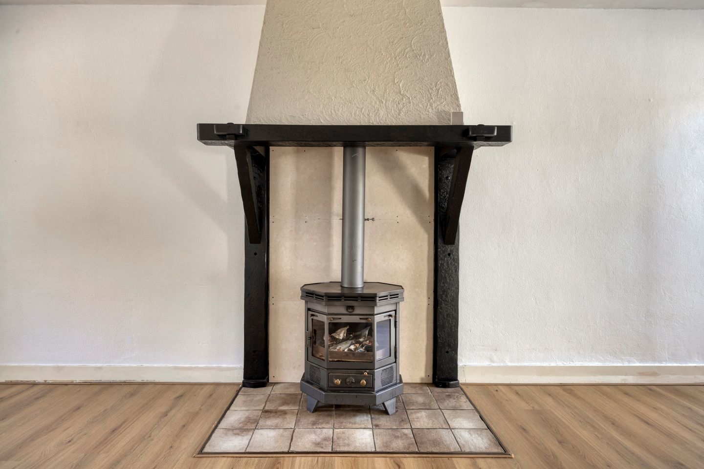 Photo 14 of Madeliefstraat 21