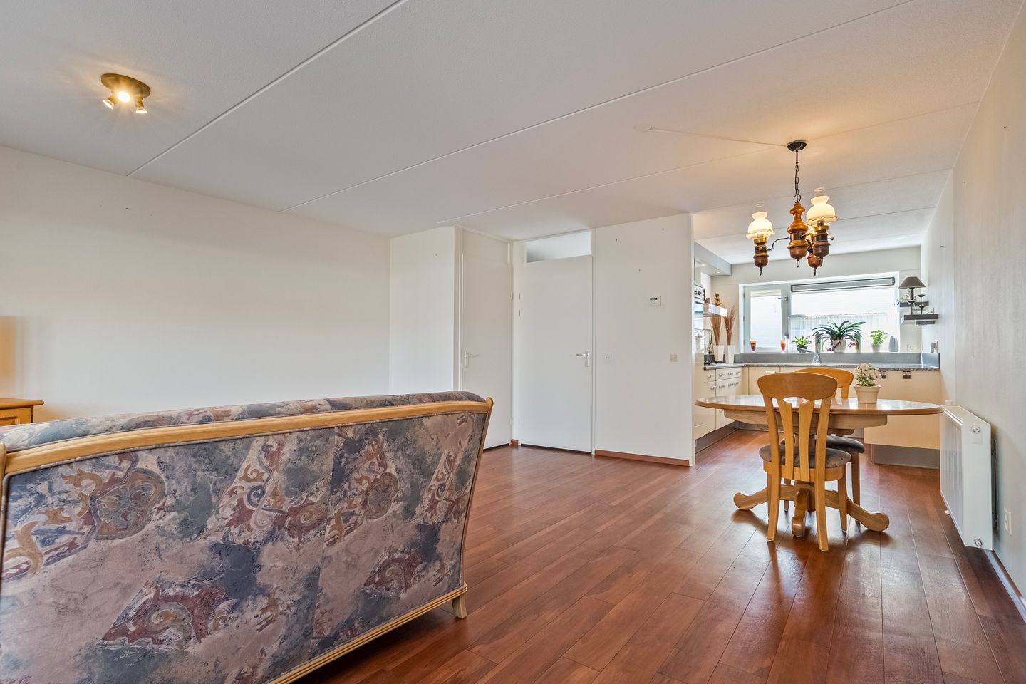 Photo 10 of Marktstraat 75