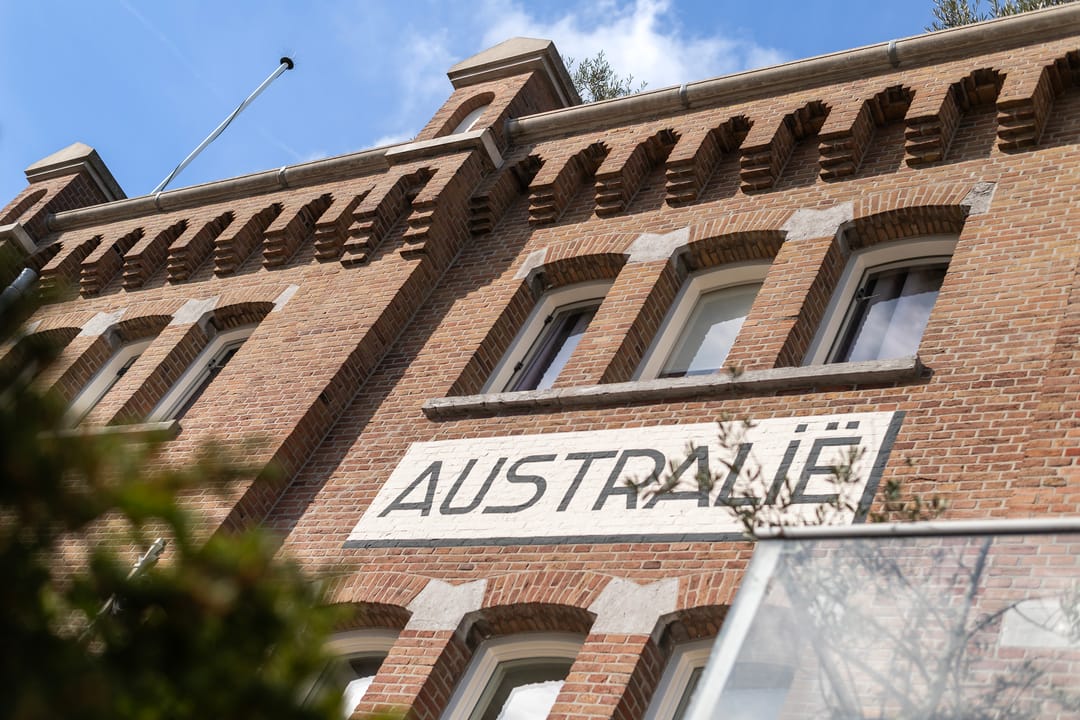 Unique 3-Room Apartment with Harbour Terrace in Historic Entrepot Building — 28