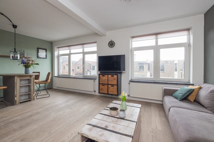 Photo 4 of Hoofdstraat 125-D