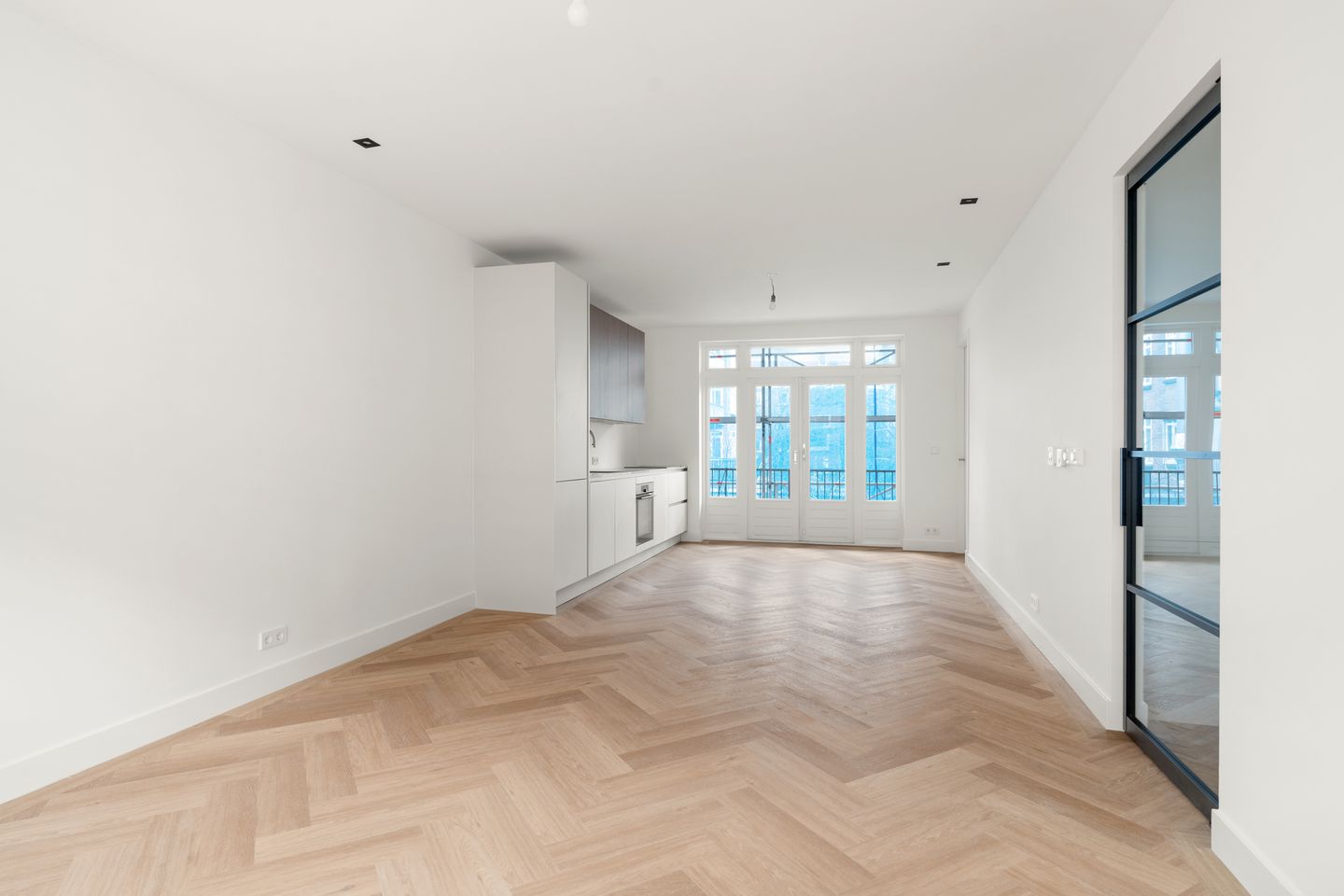 Photo 4 of Deurloostraat 3-1