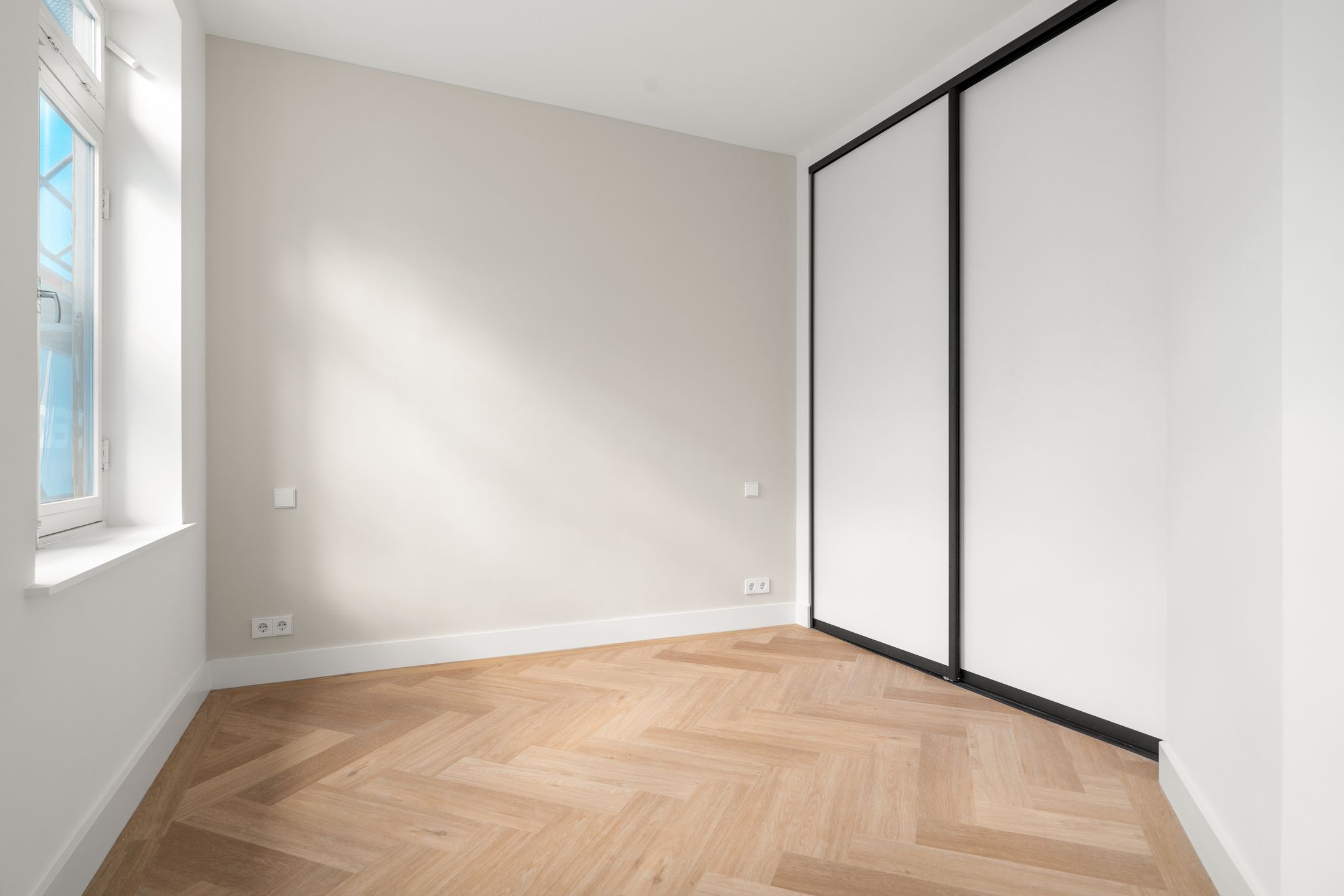 Photo 12 of Deurloostraat 3-1