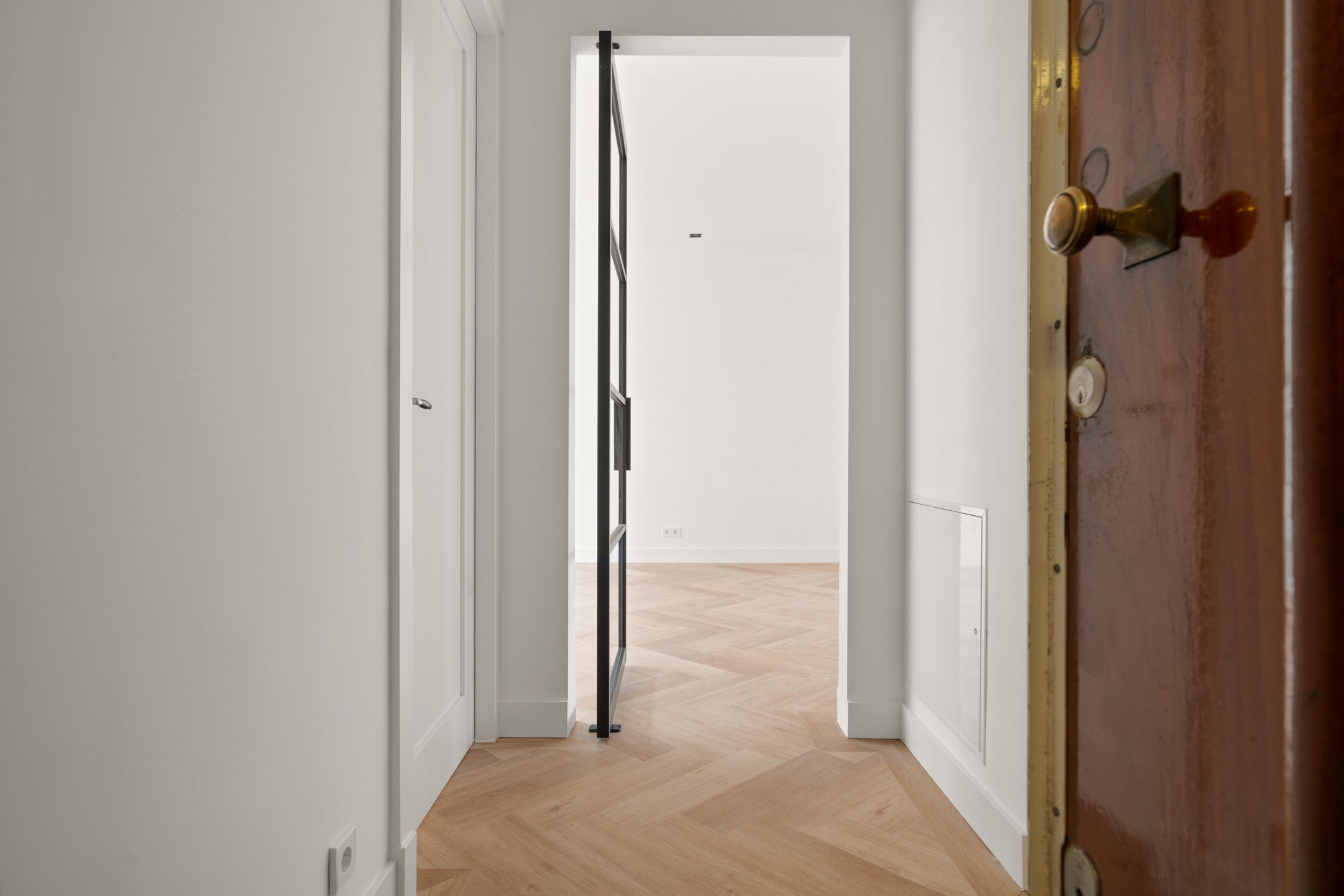 Photo 21 of Deurloostraat 3-1