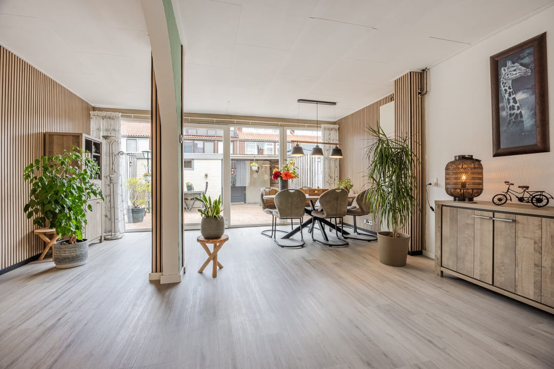 Photo 7 of P C de Vinckstraat 9