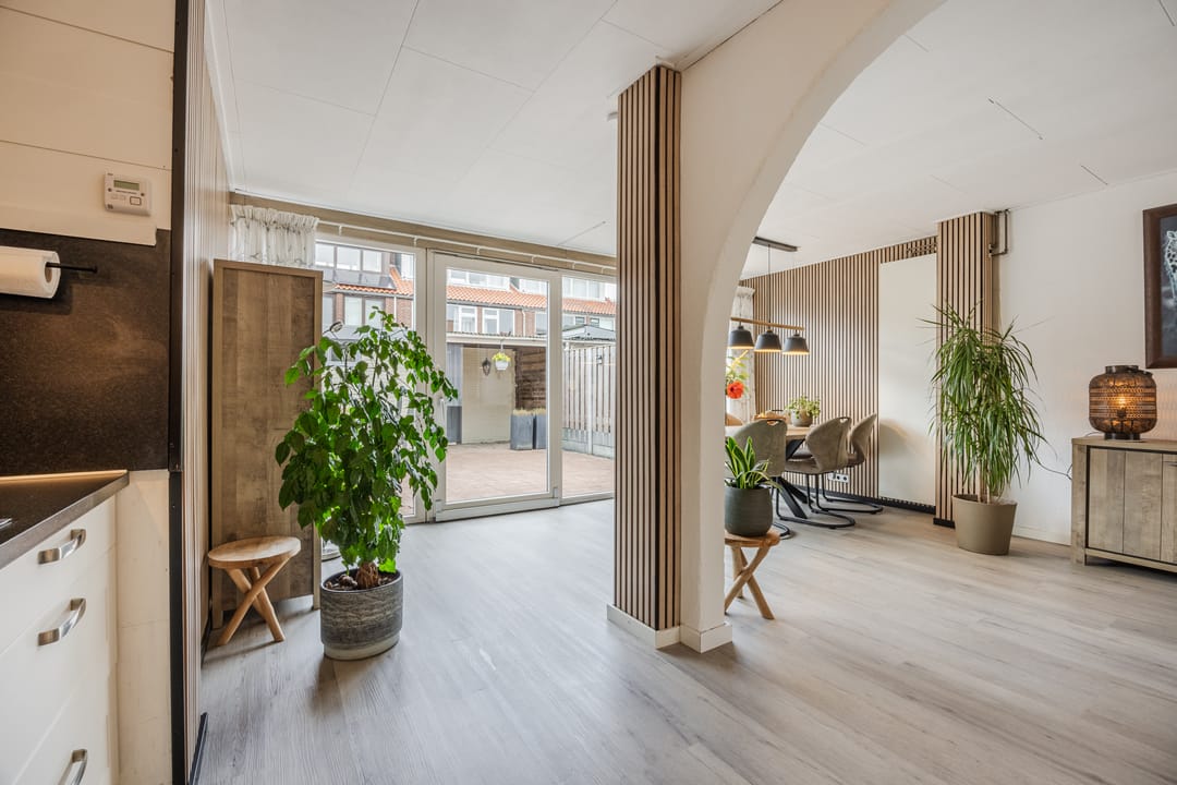 Photo 11 of P C de Vinckstraat 9