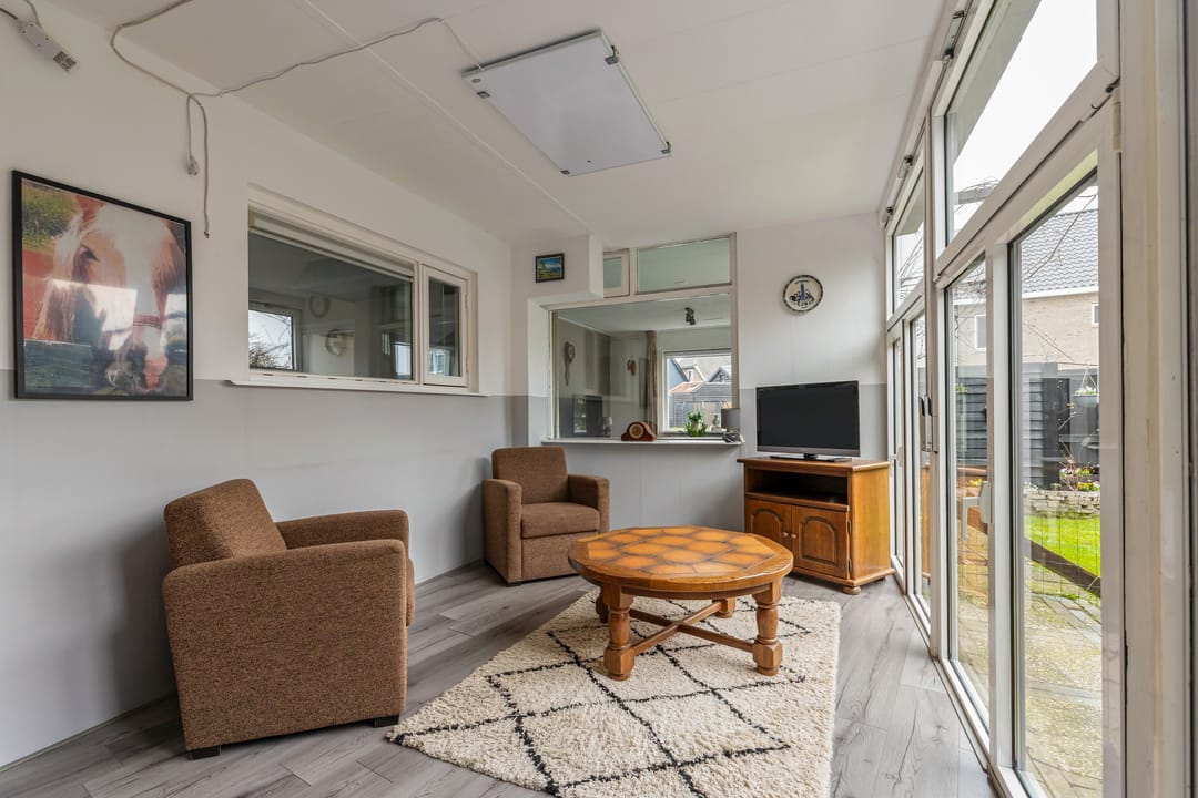 Extended semi-detached home with generous garden in Den Nul — 13