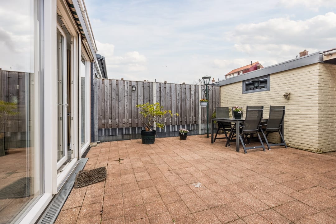 Photo 26 of P C de Vinckstraat 9