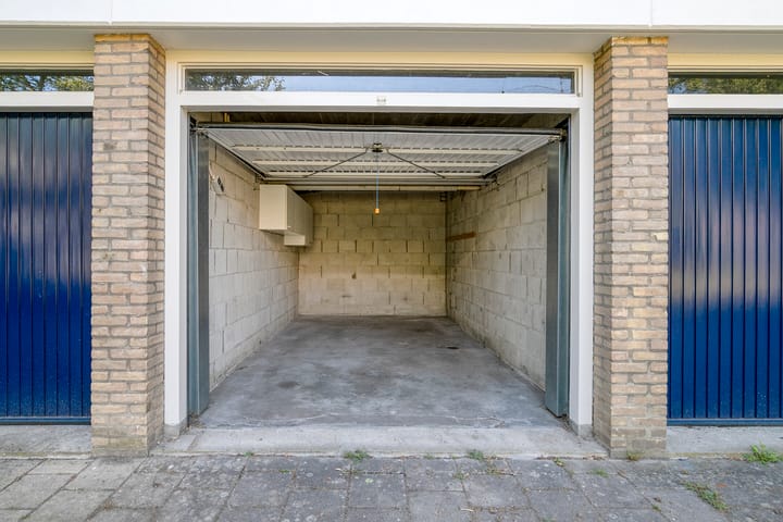 Photo 2 of Joseph Haydnlaan 29-G