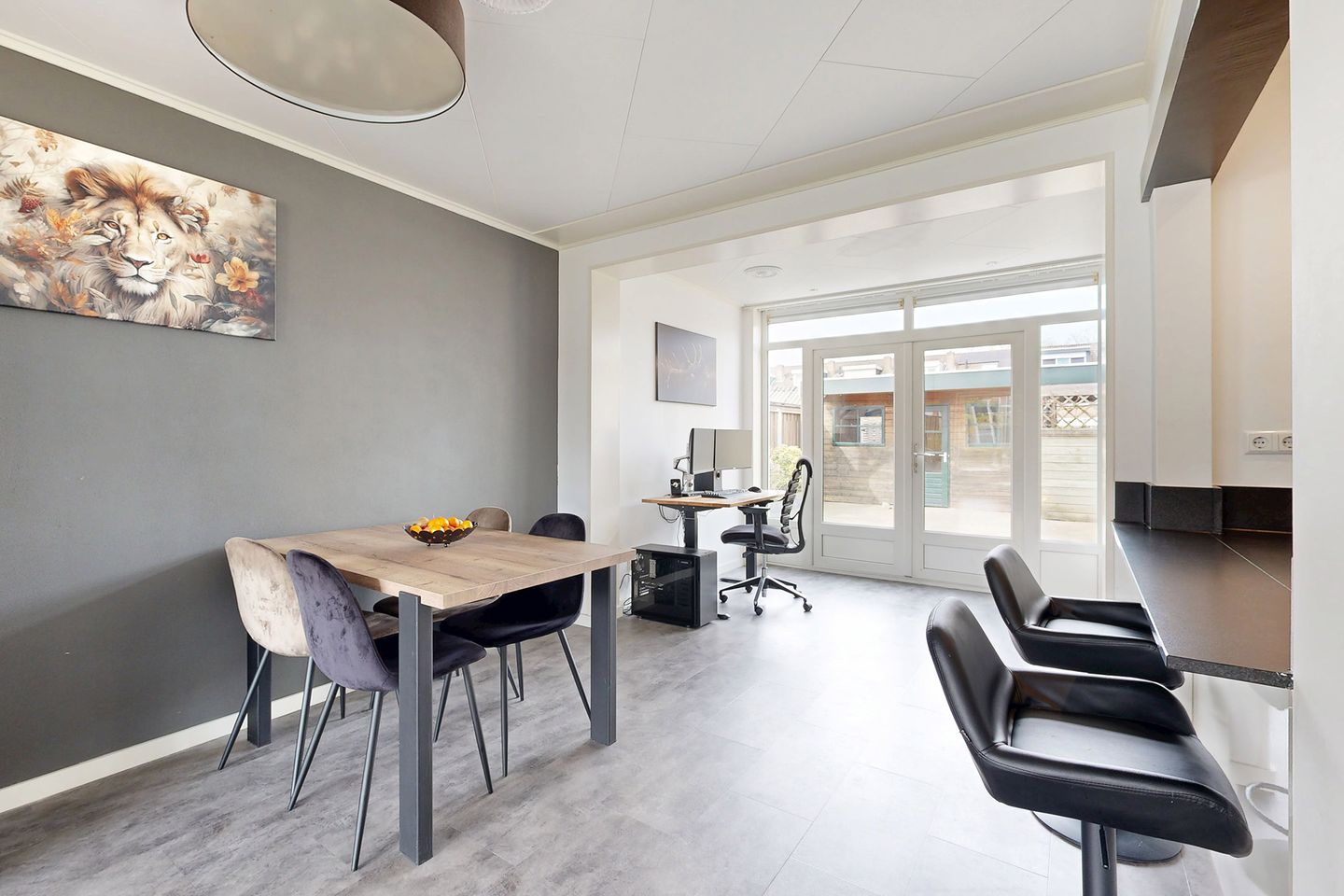 Foto 19 van Van Vlaanderenstraat 41